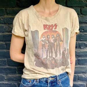 Vintage KISS concert tee